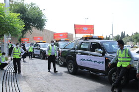 من هم ماسک می‌زنم