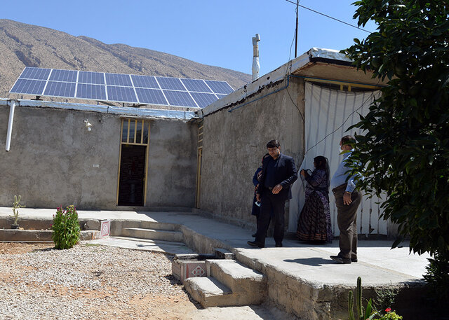 مددجویان فارس برق پاک تولید می‌کنند