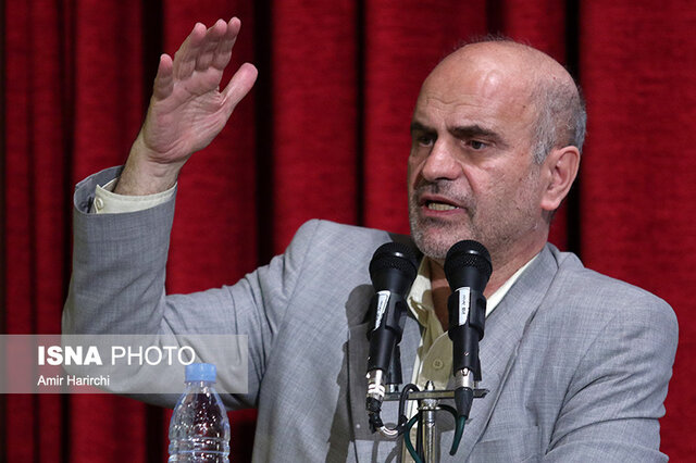 بازار سرمایه ایران با حقیقت اقتصاد تعارض دارد