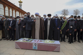 تشییع شهید مدافع امنیت محسن جعفری در حرم احمد ابن موسی شاهچراغ (ع) - شیراز