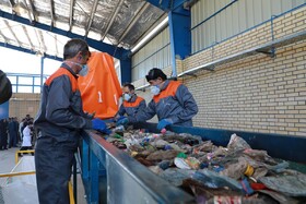 کاهش تولید زباله در شیراز/ ماسک و دستکش قابل بازیافت نیست
