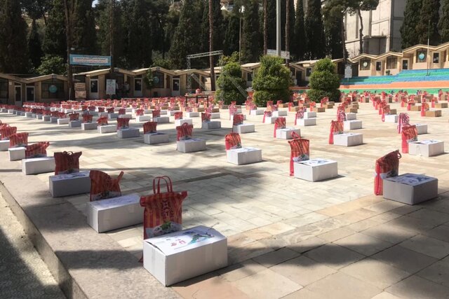 توزیع ٥٠ هزار بسته معیشتی بین نیازمندان شیراز
