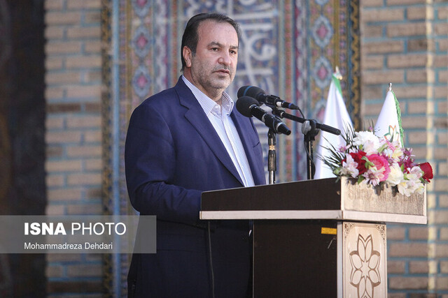 روز شیراز زمان پاسداشت فرهنگ و هنر و زیبایی است