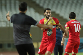 مرحله یک هشتم نهایی جام حذفی فوتبال، قشقایی شیراز - فولاد خوزستان