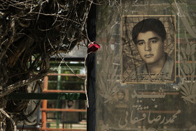 مردم فارس در آزادسازی خرمشهر بیش از ۳۳۰ شهید داده اند و لشکر ۳۳ هوابرد المهدی (عج) جهرم در این عملیات ۶۲ شهید تقدیم کرده است.