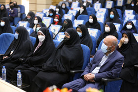 نشست ادبی «واژگان سرخ» در شیراز برگزار شد