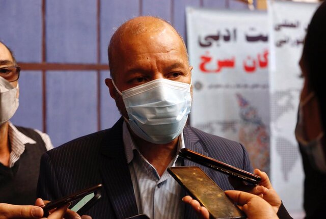 نشست ادبی «واژگان سرخ» در شیراز برگزار شد