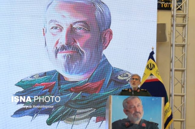 تا فرصت هست ازمنطقه خارج شوید تا فرصت هست ازمنطقه خارج شوید