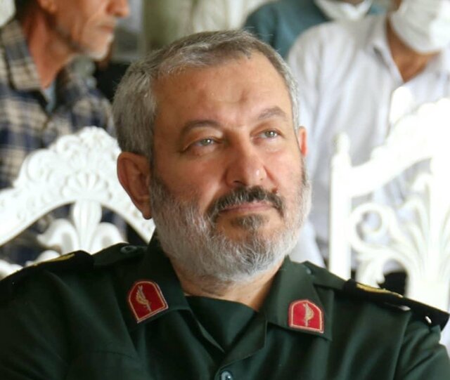 سردیس شهید استوار در شیراز رونمایی شد سردیس شهید استوار در شیراز رونمایی شد