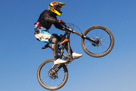 فینال لیگ برتر دوچرخه سواری (دانهیل) - شیراز