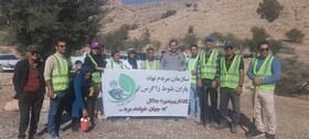 دوستداران طبیعت ۵ هزار بذر بلوط در  ارژن کاشتند