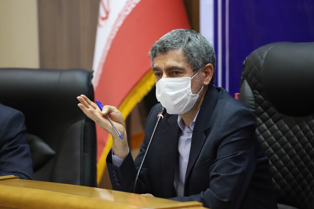 عکس آرشیوی است. سرعت قطار شیراز - اصفهان افزایش مییابد