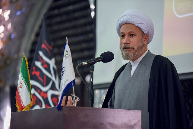 لزوم ایجاد رویکرد مذهبی در گردشگری شیراز لزوم ایجاد رویکرد مذهبی در گردشگری شیراز