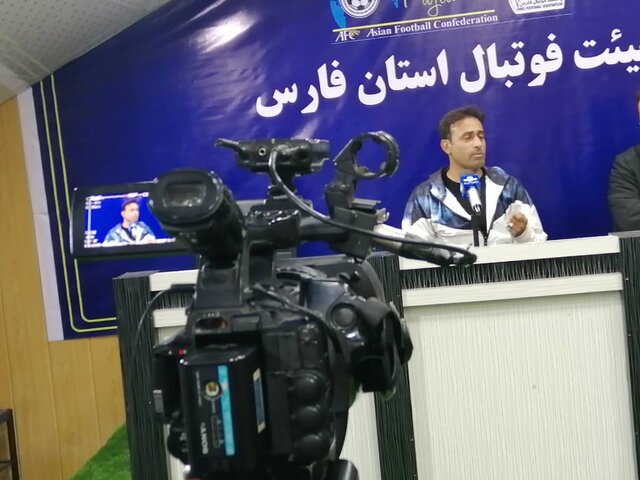 رجب زاده از سرمربیگری قشقایی استعفا داد رجب زاده از سرمربیگری قشقایی استعفا داد