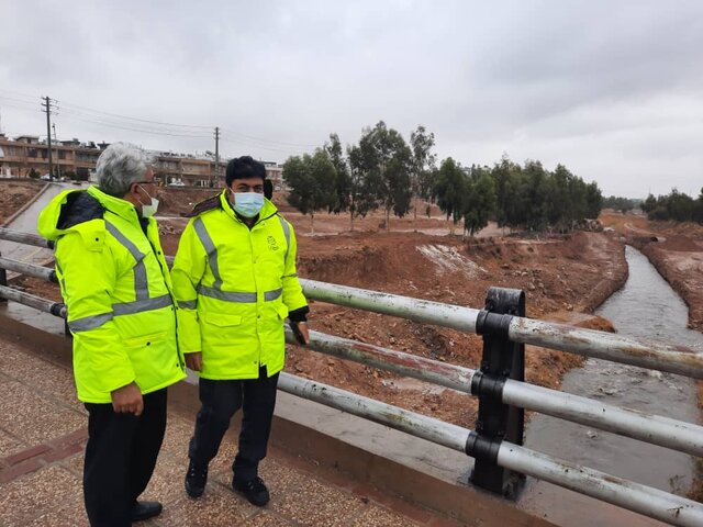 تداوم بارش‌ها در شیراز/آماده باش کامل شهرداری