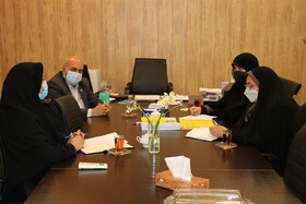 فعالیت ۱۱۳ بانوی کارآفرین در شهرک‌های صنعتی فارس