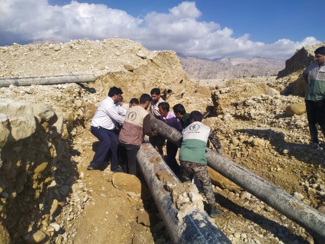 عکس آرشیوی است. تابستان ۵۵ گروه جهادی در کازرون فعال میشوند