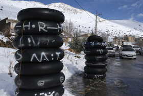 حضور گردشگران علارغم بسته بودن جاده  پیست اسکی پولادکف  - سپیدان