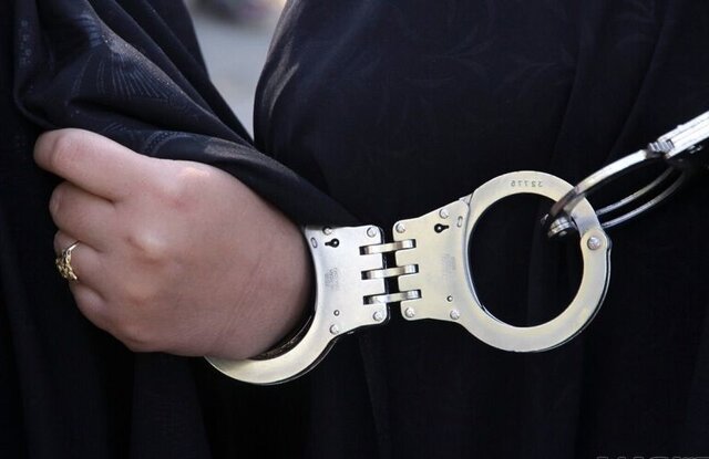 زنان کلاهبردار در دام پلیس فسا زنان کلاهبردار در دام پلیس فسا