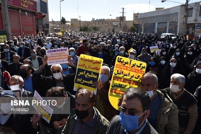 راهپیمایی مردم فارس در حمایت از مردم یمن