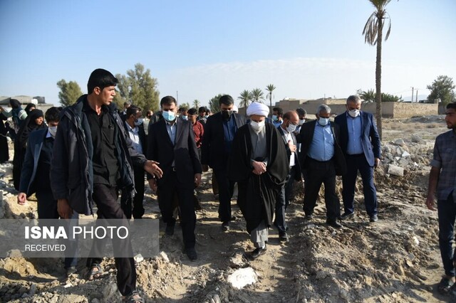 گاهی فقط گله میکنیم به راه حل نمیاندیشیم