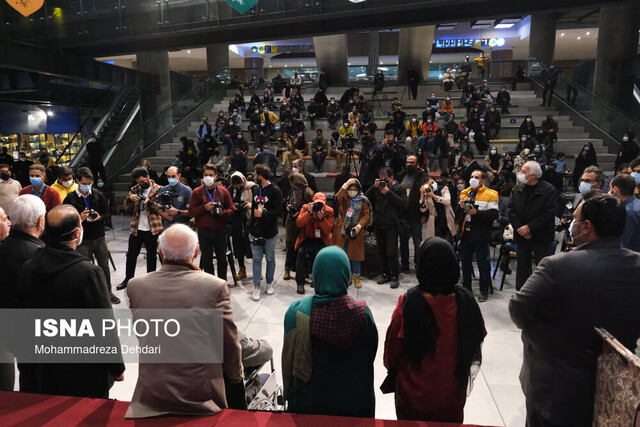 علیمحمدی عنوان کرد: “۲۸۸۸” روایت ایثار است و شجاعت