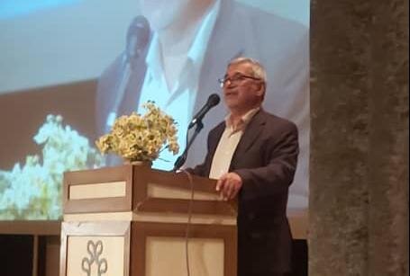 آیین بزرگداشت پروفسور محمد اقتصاد در شیراز برگزار شد