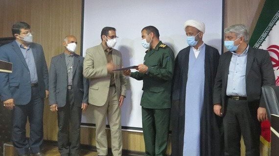 پاسداران پرورش یافته مکتب حسینی هستند