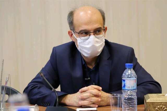 عکس آرشیوی است. دوره آموزشی کاردانی ویژه بهورزان در شیراز برگزار میشود