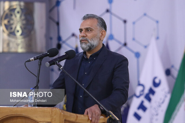 رونمایی از خودروی برقی ایرانی در شیراز 6