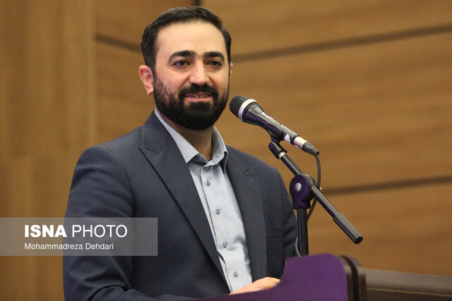 گرامیداشت هفته جوان رسمیت دادن به جوانان است