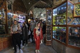 آخرین روزهای قرن چهاردهم شمسی - سطح شهر شیراز