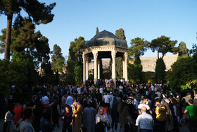 لحظه تحویل سال ۱۴۰۱- آرامگاه حافظیه شیراز