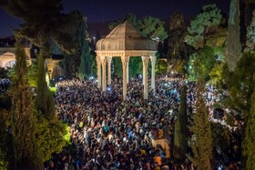 برگزاری مراسم تحویل سال با حضور ۴۰ هزار نفر در حافظیه