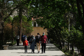 اولین روز از نوروز ۱۴۰۱ ، بازدید مسافران و گردشگران از مجموعه جهانی باغ گیاه شناسی ارم - شیراز
