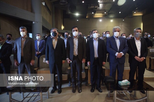 نبود تعادل بین توسعه صنعتی و محیط زیست در فارس/احیای تالابها نیازمند عزمی ملیست