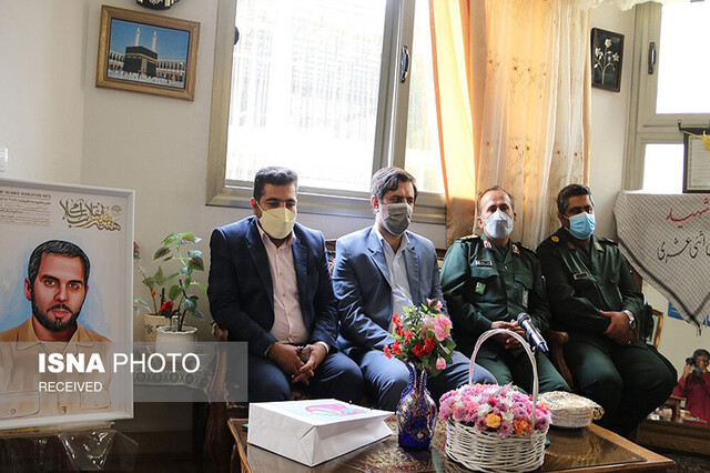 تبیین سیره شهدا برای درک آثار تربیتی آنان تکلیف است