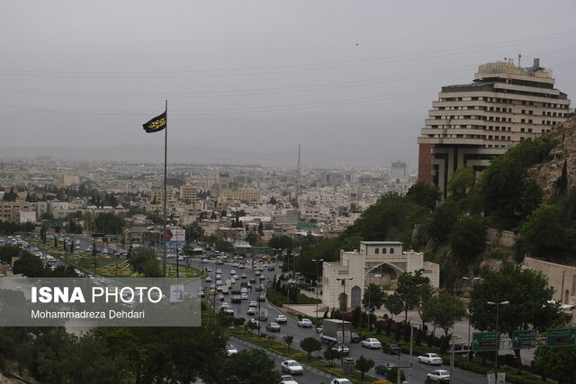 تقویت جاذبه سفر و اقامت گردشگران در شیراز