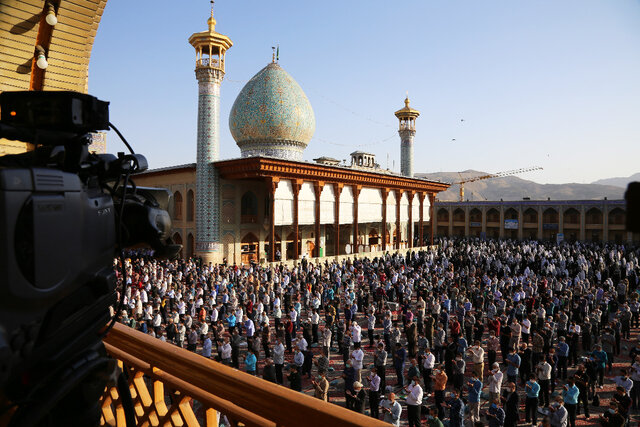 پخش زنده نماز عیدفطر از حرم سوم