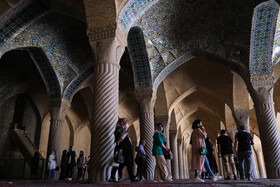 بازدید گردشگران از اماکن تاریخی فرهنگی شیراز در اردیبهشت ۱۴۰۱ - مسجد وکیل