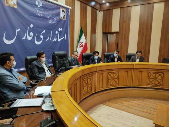 بازار در فارس دائم رصد می‌شود/برخورد جدی با گرانفروشی