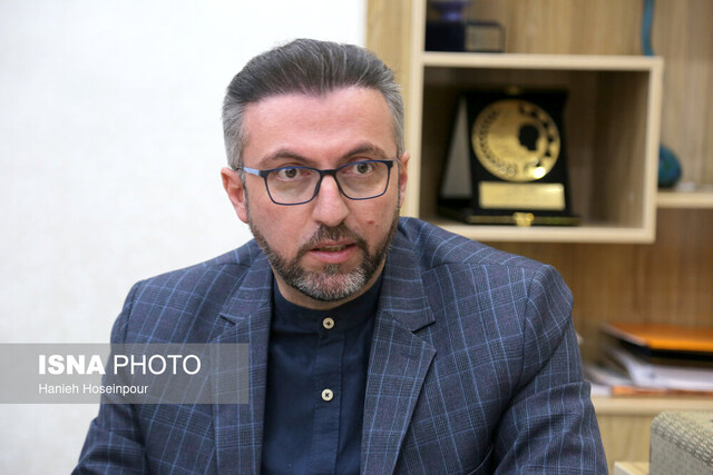 "ایت" پاسخی به یک دغدغه فرهنگی "ایت" پاسخی به یک دغدغه فرهنگی