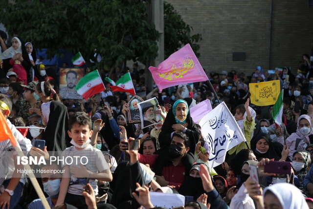 سلام دهه نودی های شیراز به فرمانده