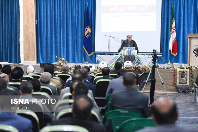 مبارزه بین حق و باطل تمام شدنی نیست