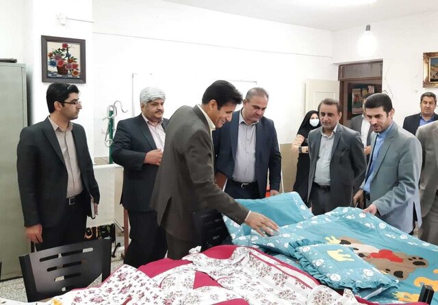 تحصیل حدود ۶۰ هزار کمتوان ذهنی در هنرستانهای کشور تحصیل حدود ۶۰ هزار کمتوان ذهنی در هنرستانهای کشور