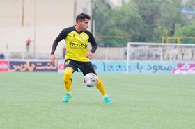 فجر به بازیکنان بومی اعتماد کند