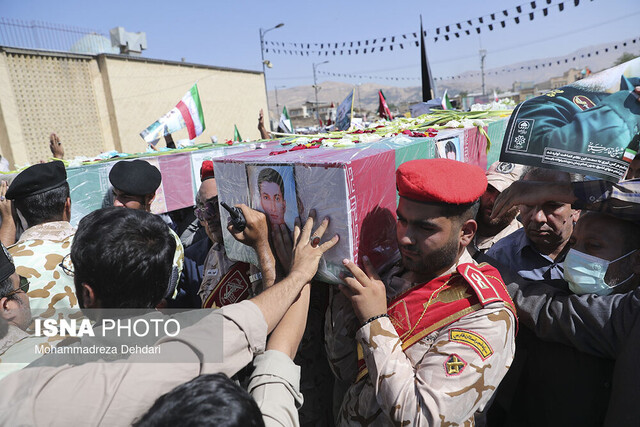 برپایی عزاداری و تشییع شهدا و راهپیمایی "امت رسولالله" در شیراز