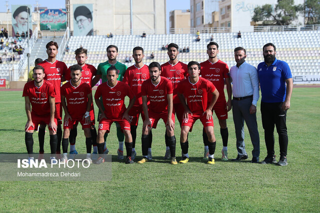 این نتایج حاصل بی تدبیری مدیرعامل باشگاه است این نتایج حاصل بی تدبیری مدیرعامل باشگاه است