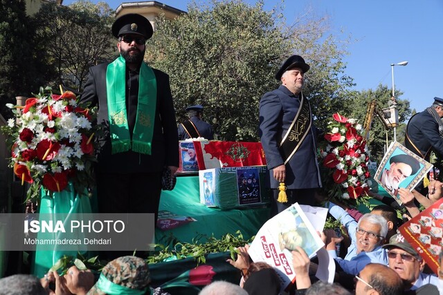 عکس آرشیوی است تشییع شهید سیرجانی حمله تروریستی به شاهچراغ