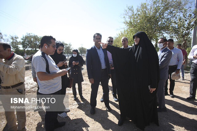 انتقال به خارج شهر راه حل مشکل کارگاههای ضایعاتی شیراز است